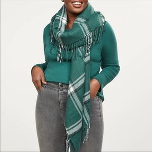 Lane Bryant Green Plaid Fringe Flannel Scarf Wrap Poncho